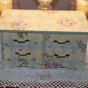 "Decoline" New York  Four-Drawer Rose Jewelry Box